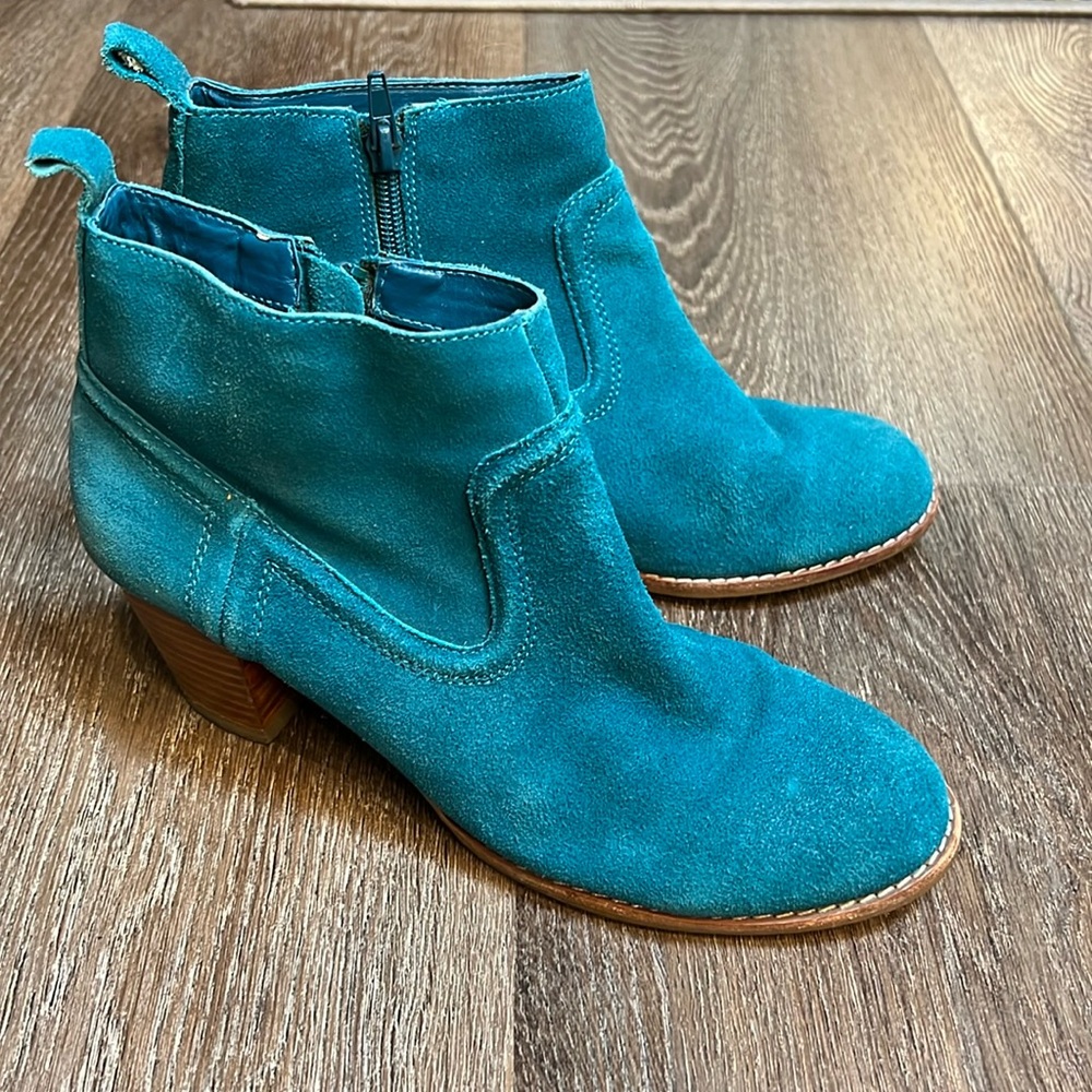 Dolce Vita Leather Booties